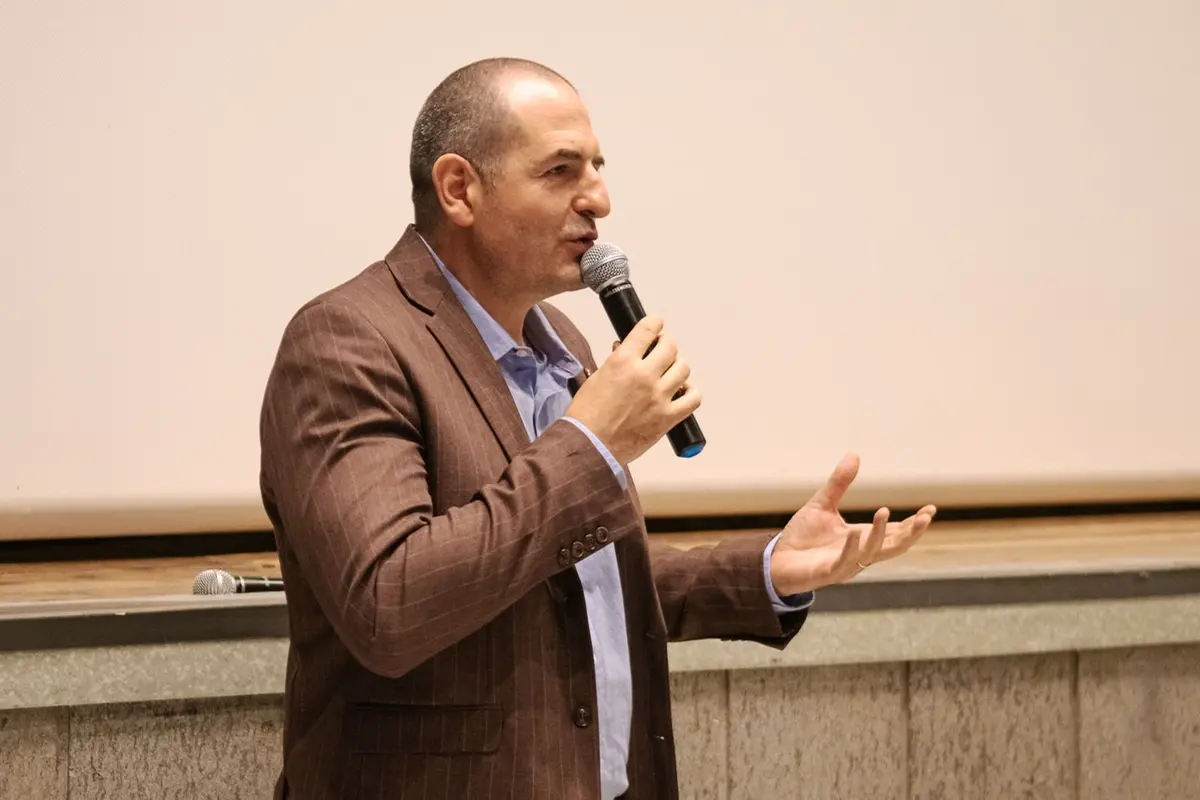 Il Pd frena: «Civitavecchia non delega il proprio futuro»