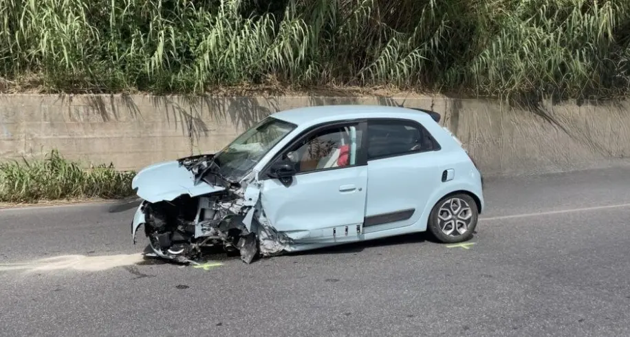 Altro schianto sulla Settevene Palo, donna in ospedale in codice rosso