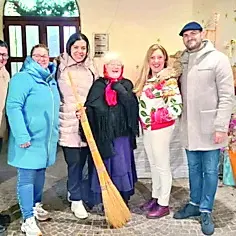 Befana a Tolfa, tradizione salva nonostante il maltempo