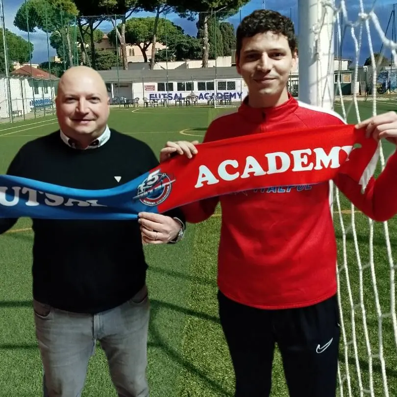 Esperienza tra i pali per la Futsal: firma Tartabini