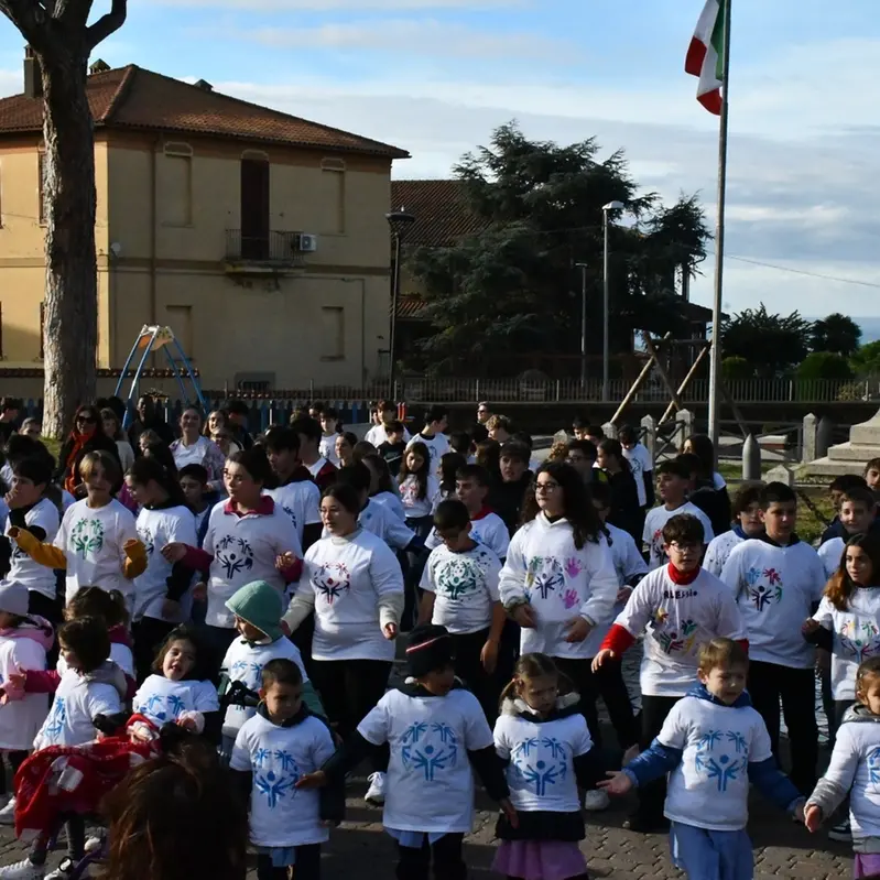 L’istituto comprensivo “Ettore Sacconi” di Tarquinia ha celebrato l’inclusione in musica