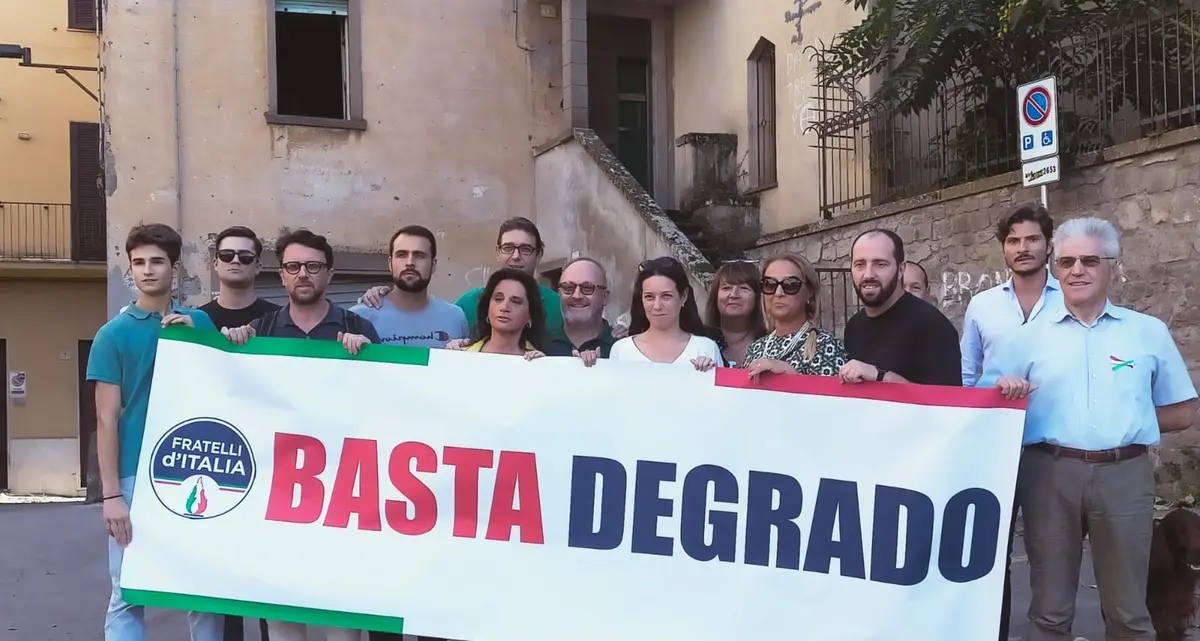 Fratelli d’Italia in piazza a Viterbo: «Basta degrado»