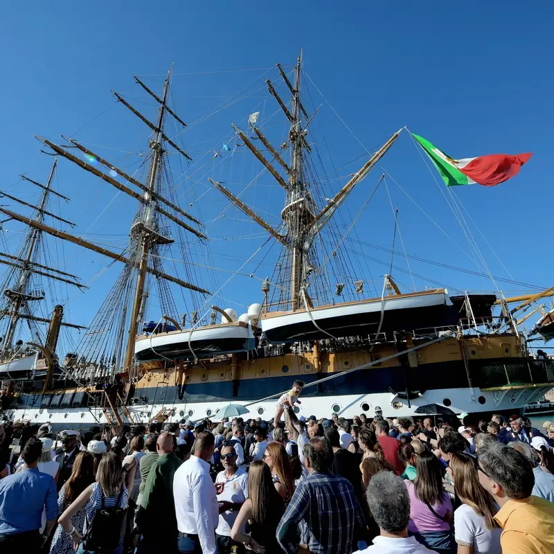 Nave Vespucci: oltre 66mila visitatori e numeri da record