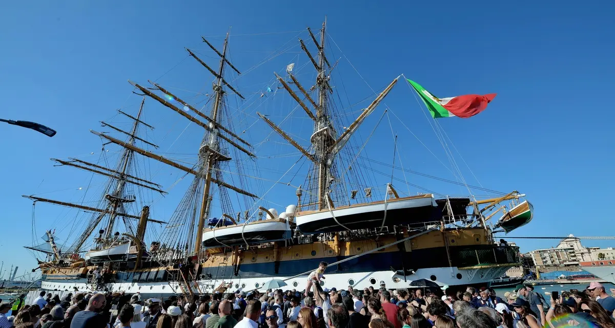 Nave Vespucci: oltre 66mila visitatori e numeri da record