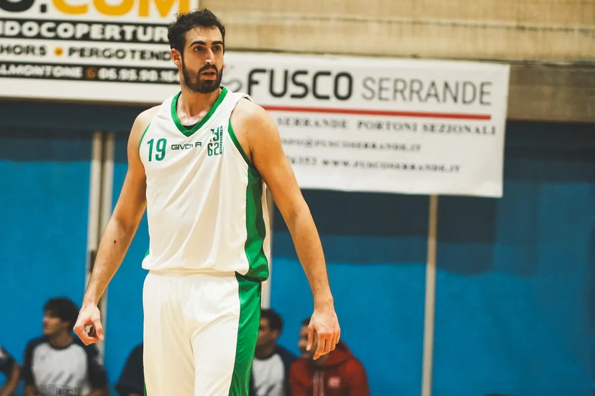 Il pivot Vittorio Visentini, ultimo arrivato in casa Stella Azzurra