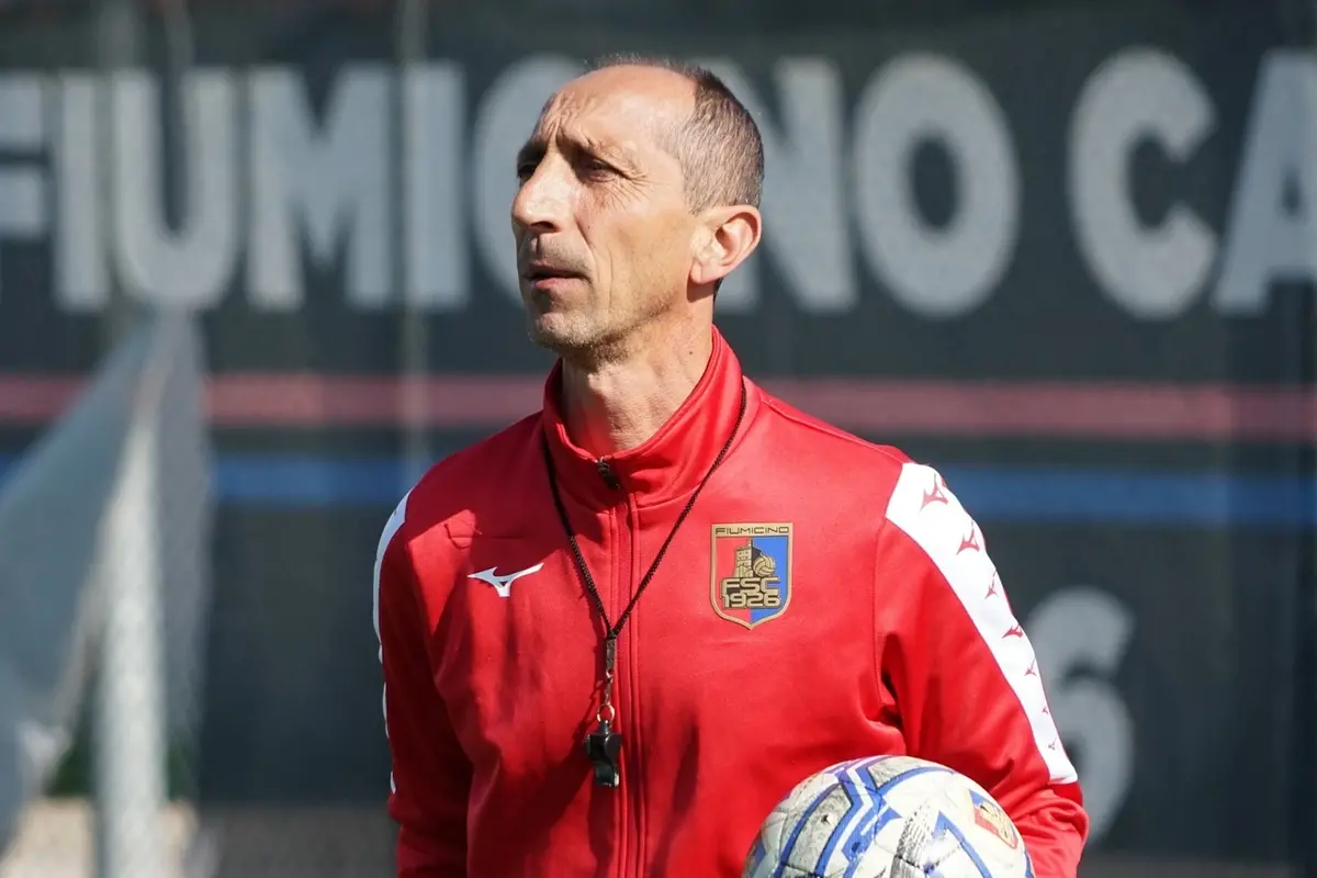 L\\u2019allenatore Luigi Di Ruocco
