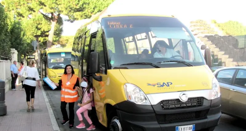 Santa Marinella, Valdambrini verso la riapertura Scuolabus, il Comune: «Servizio garantito»
