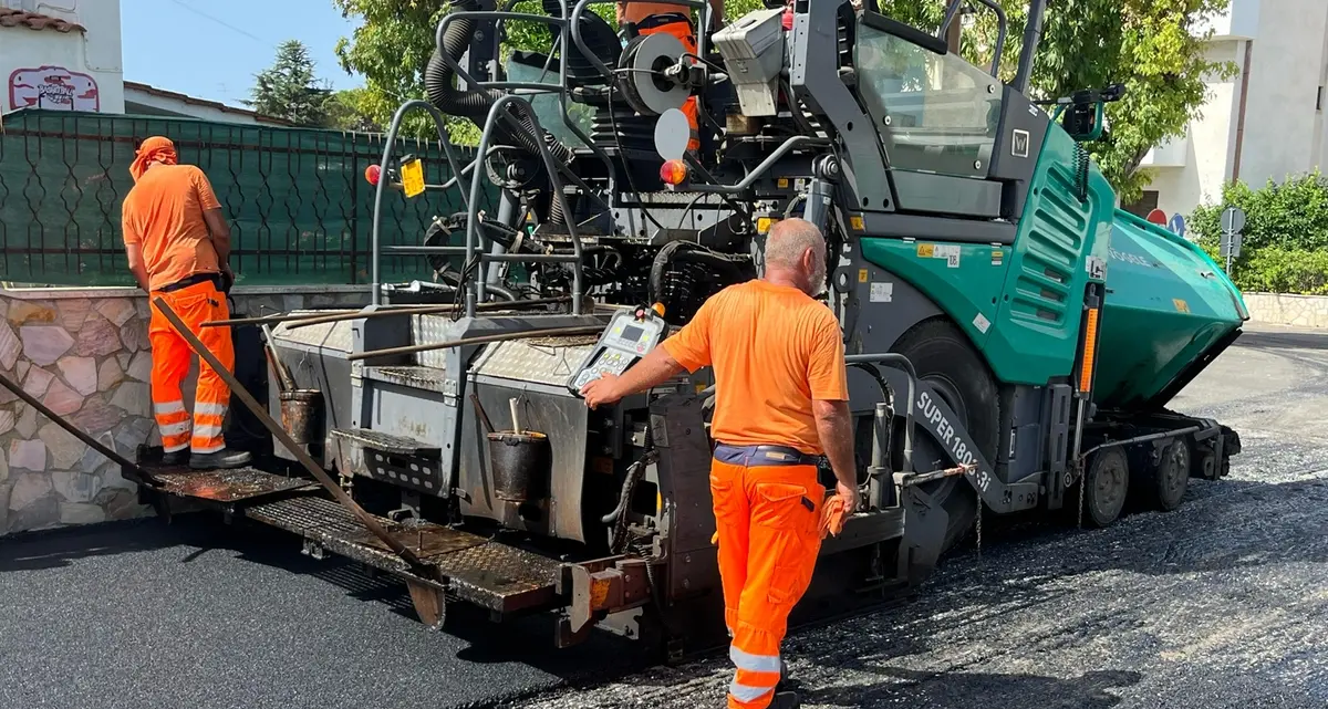 Il piano contro le buche arriva in via Pelagalli
