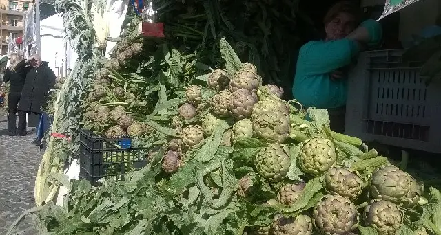 «Sagra del carciofo, le attività del territorio partecipino»