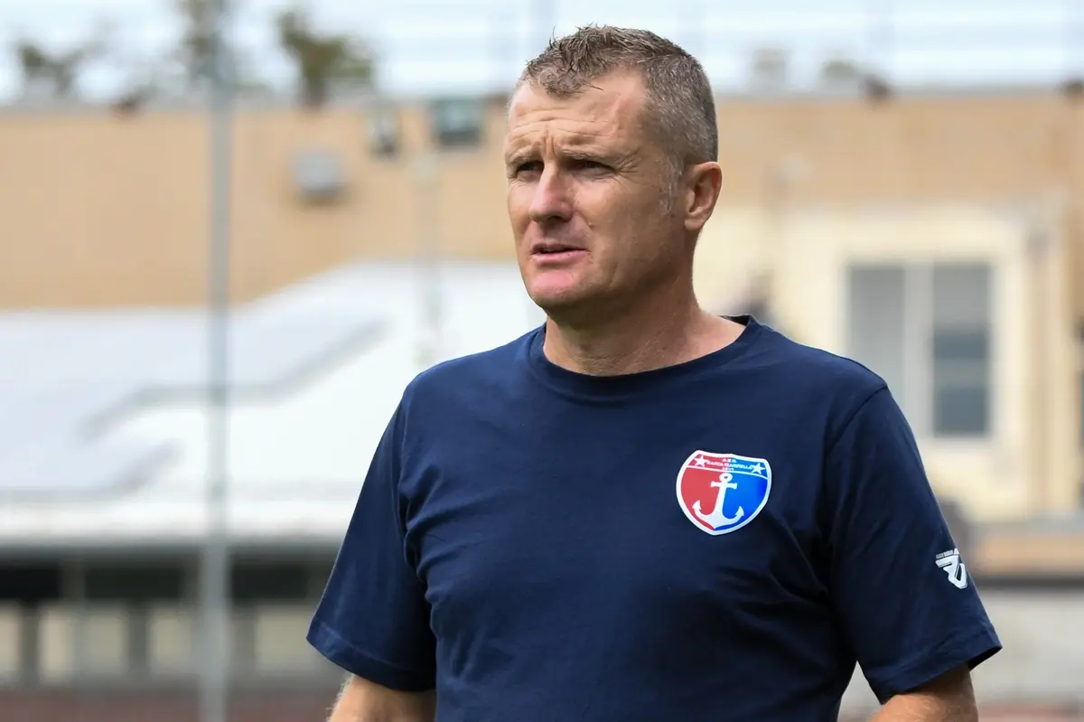 Il tecnico dei rossoblu Daniele Fracassa