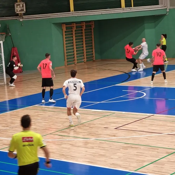 Luna park al Pala De Angelis: ma è solo pari Futsal