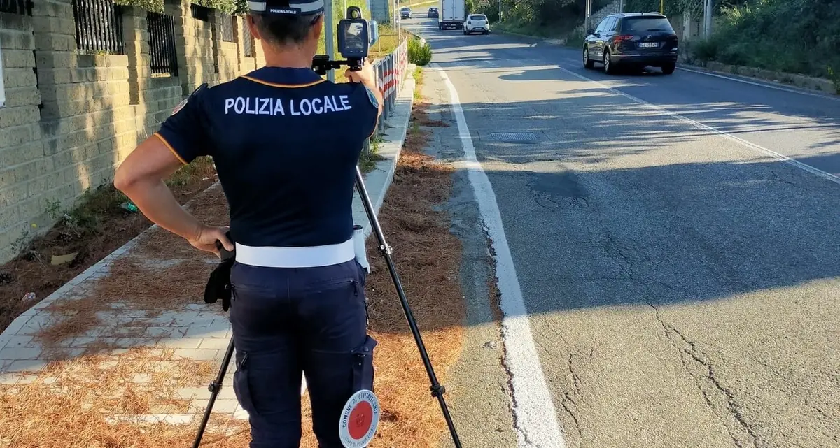Via Terme di Traiano: via ai controlli con telelaser