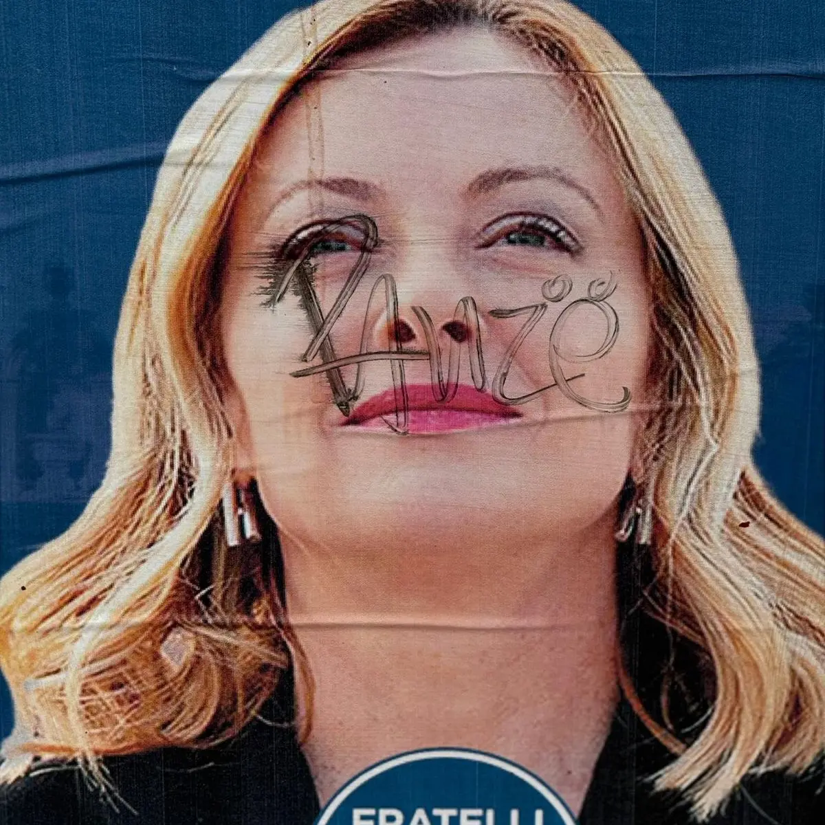 Viterbo: vandalizzati i manifesti con Giorgia Meloni