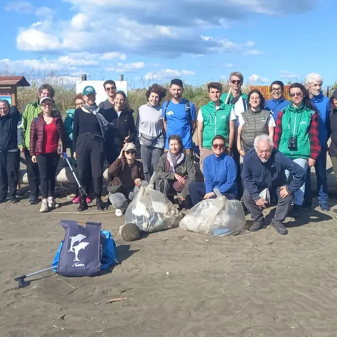 Da Torre Flavia via oltre 11 kg di rifiuti