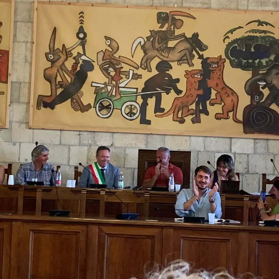 Tarquinia, oggi alle 17 consiglio comunale