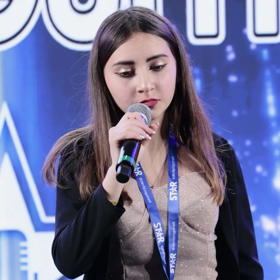 Primo brano inedito per Angela De Caro