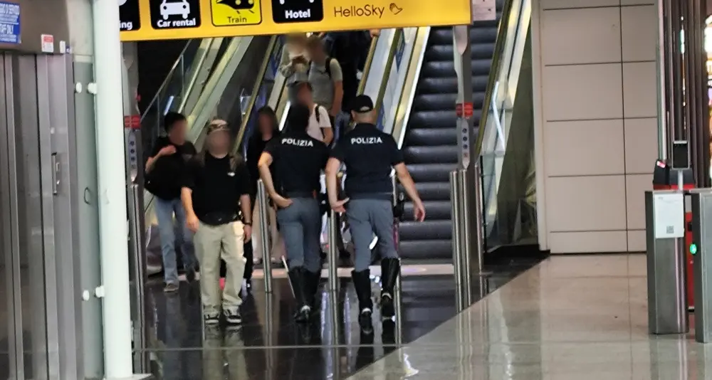 Massima sicurezza all’aeroporto di Fiumicino, voli cancellati per la guerra Iran-Israele