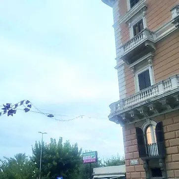 A Civitavecchia le luminarie natalizie arrivano ad ottobre