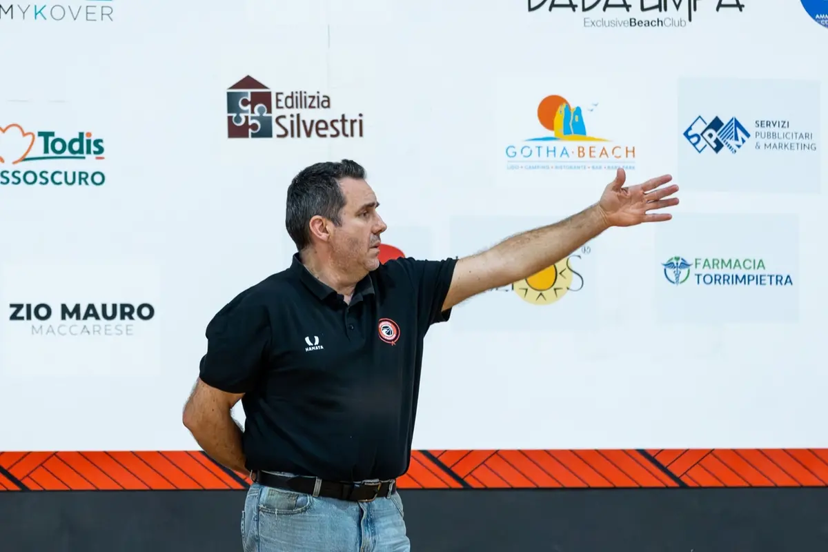Il tecnico Roberto Pasquinelli