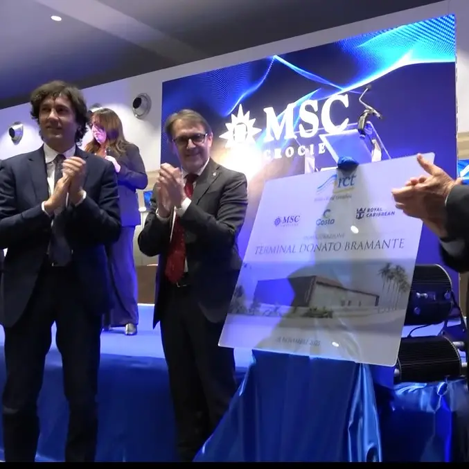 Taglio del nastro per il nuovo terminal Bramante