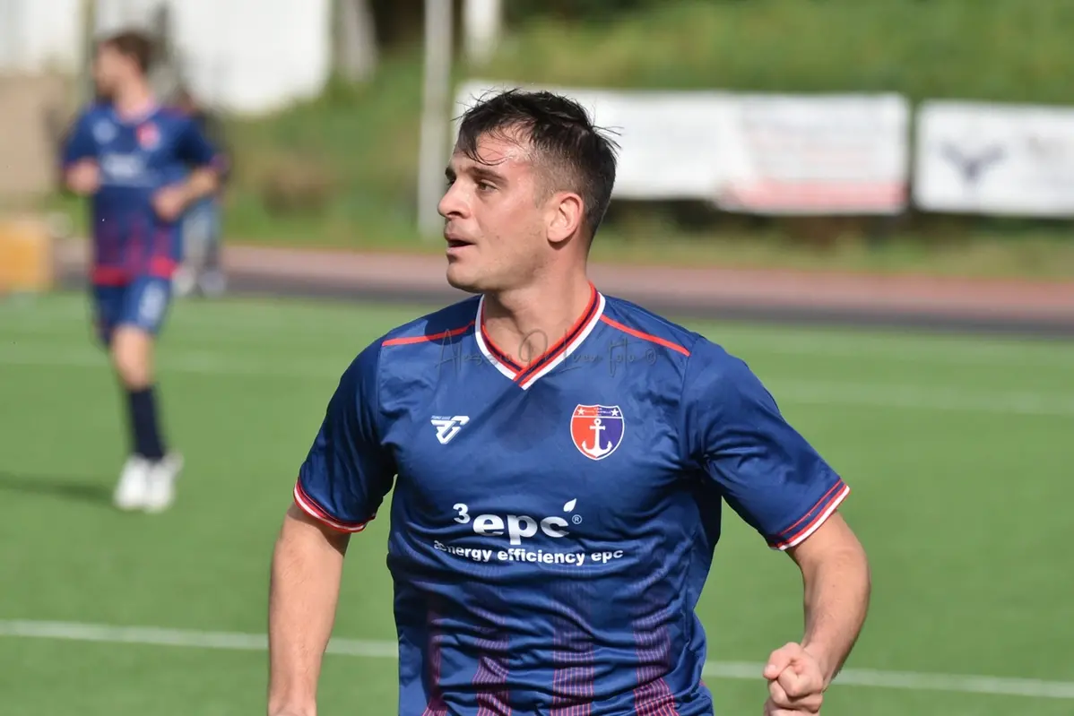 L\\u2019amarezza di Samuele Cerroni, autore del momentaneo 1-0 (Foto Alessio De Luca)