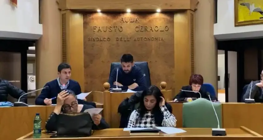 Si torna in aula e si discute anche la variante in via Sironi