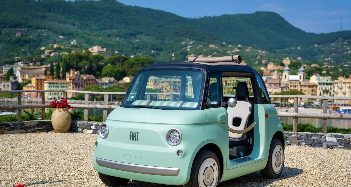 La nuova Fiat Topolino è pronta a elettrificare le città