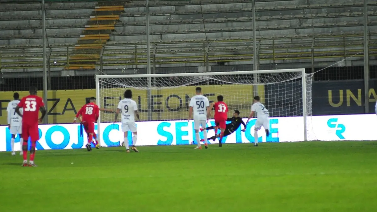 Calcio, serie C. Al Monterosi il derby con la Viterbese