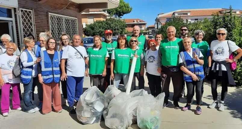 Sport e tutela dell’ambiente, plastica raccolta sulle spiagge