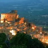 “Natale al Castello”: un mese di magia tra luci, spettacoli e tradizione