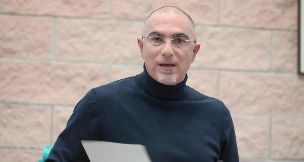 Acqua a singhiozzo a Borgata Aurelia: Mecozzi lancia l’allarme