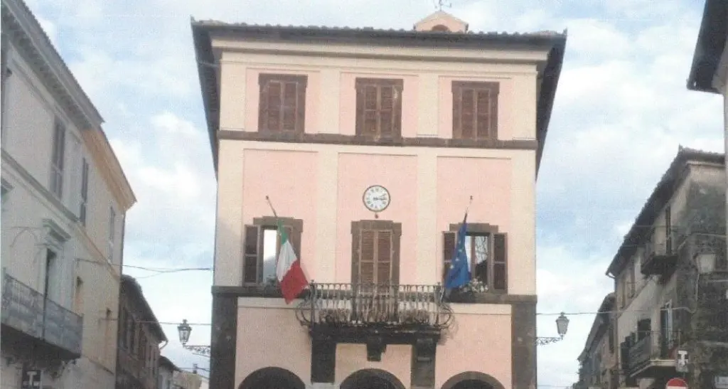 Casa comunale, pioggia di fondi in arrivo