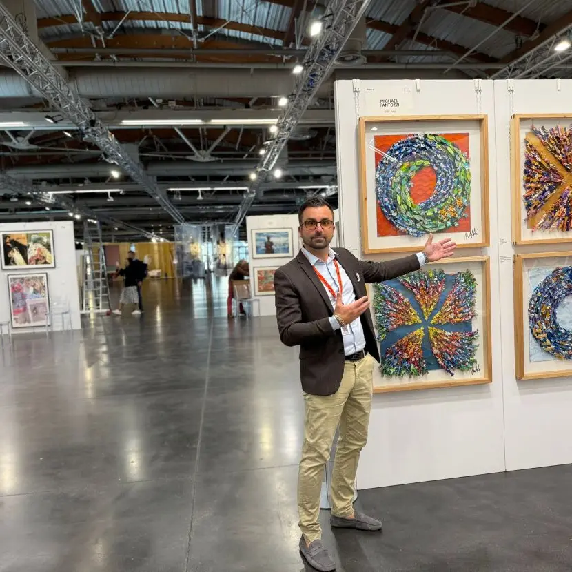 L'orgoglio di Santa Marinella: Michael Fantozzi alla Biennale di Firenze