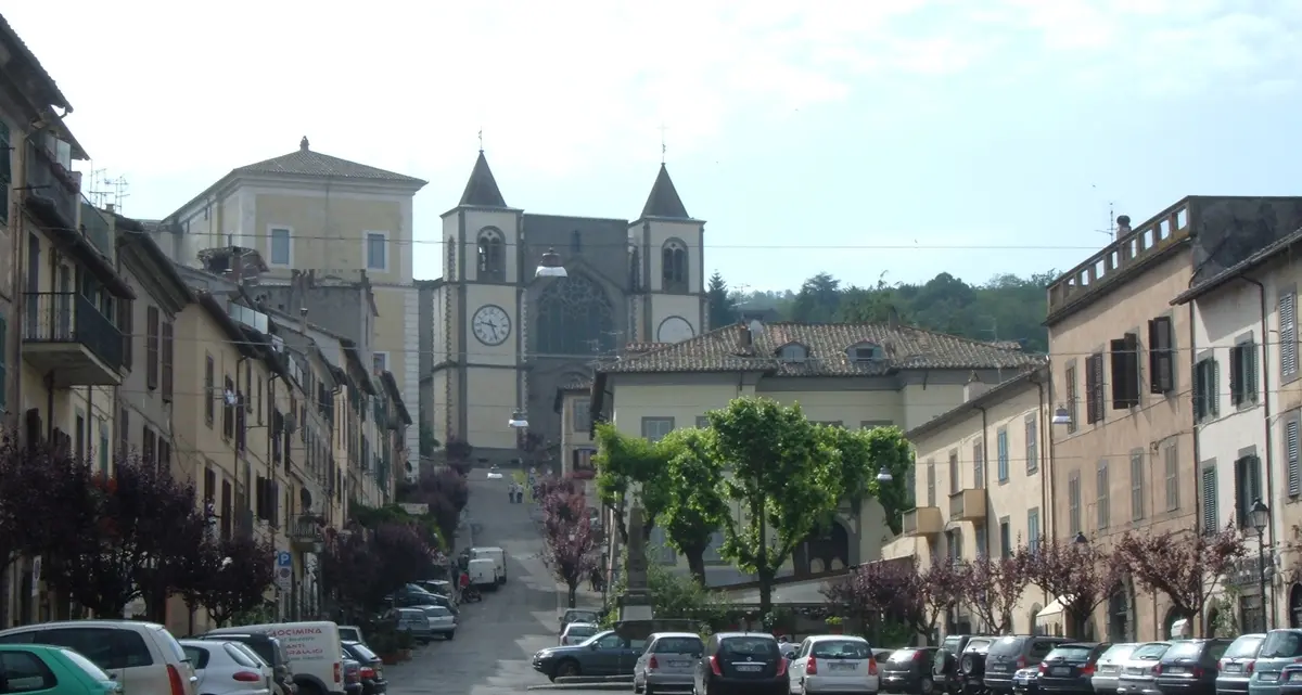 Viterbo: a San Martino al Cimino denunciati altri due furti