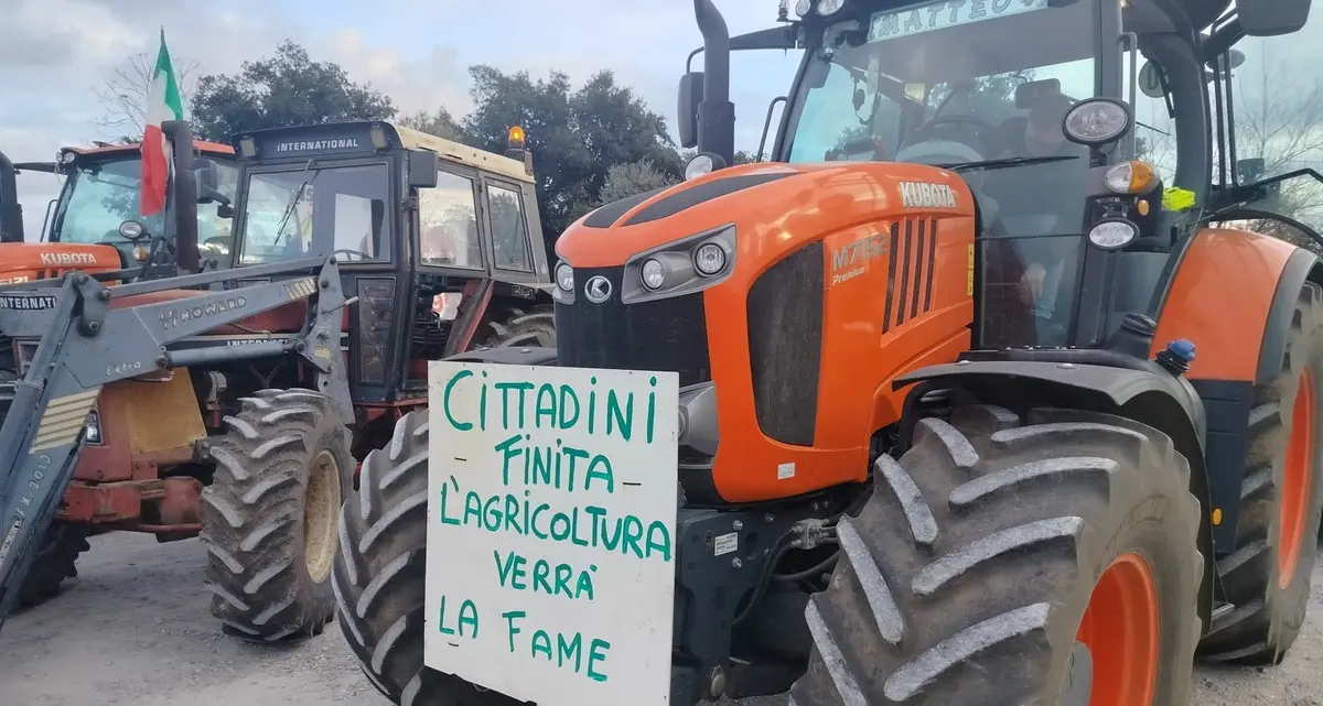 L'agricoltura italiana in pericolo: la lotta degli agricoltori per il futuro delle loro terre – LE INTERVISTE