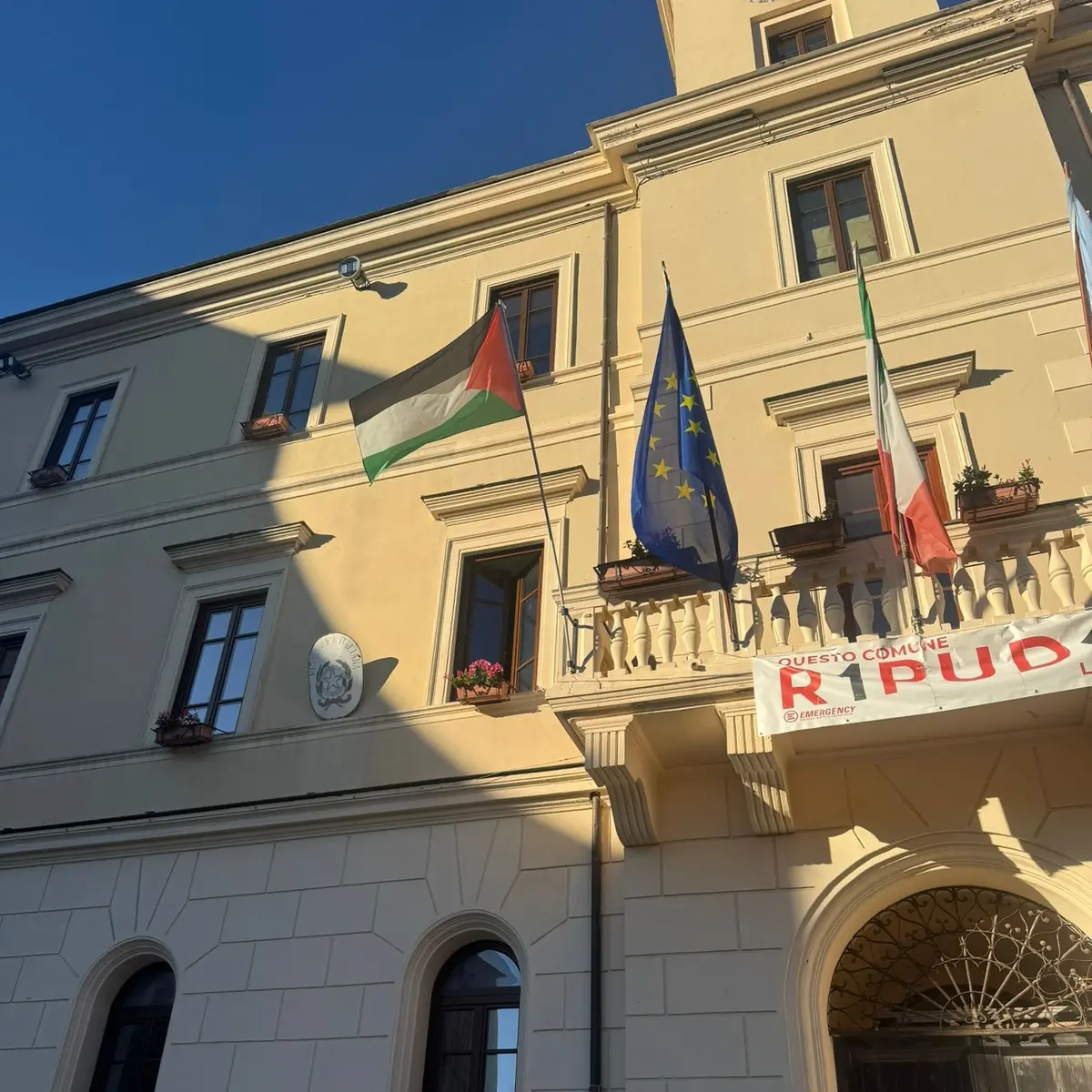 “Adesso basta”: approvata la mozione per Gaza