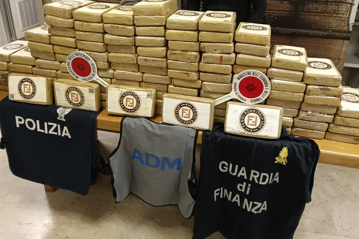 Colpo grosso a Civitavecchia: sequestrati 138 kg di cocaina purissima