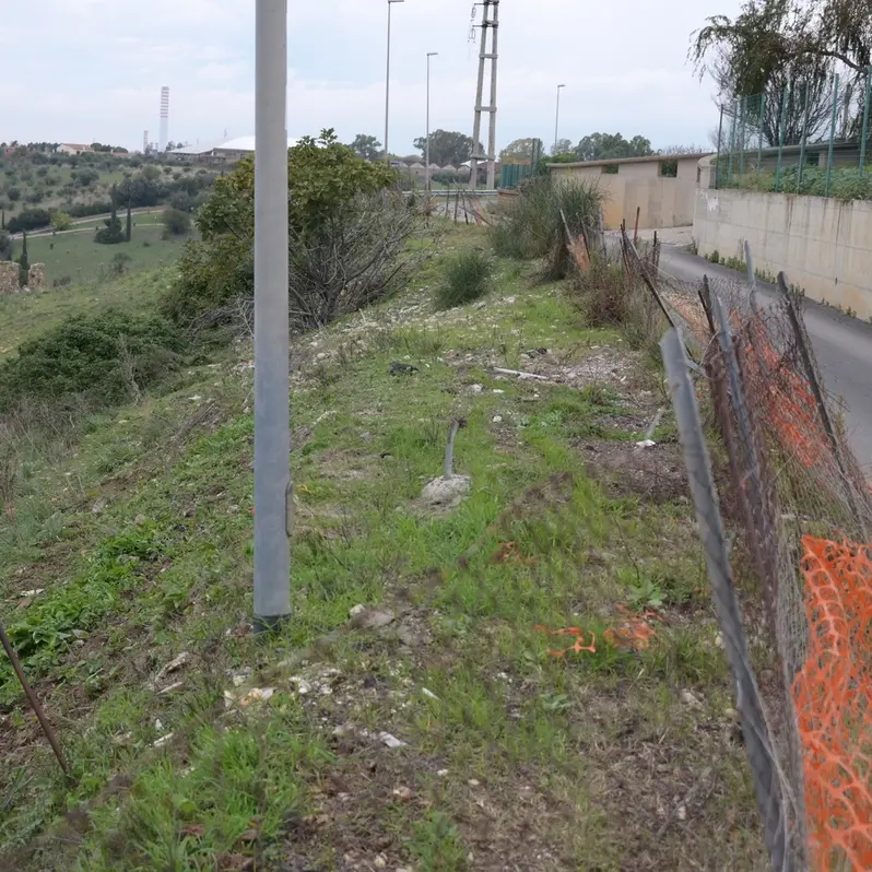 Molacce, via ai lavori per il muro di contenimento