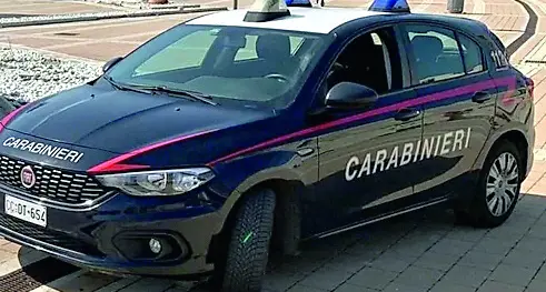 Alcol e botte: giallo a pochi passi dalla Marina