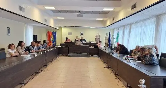 Consiglio comunale di Santa Marinella, approvato il rendiconto 2024