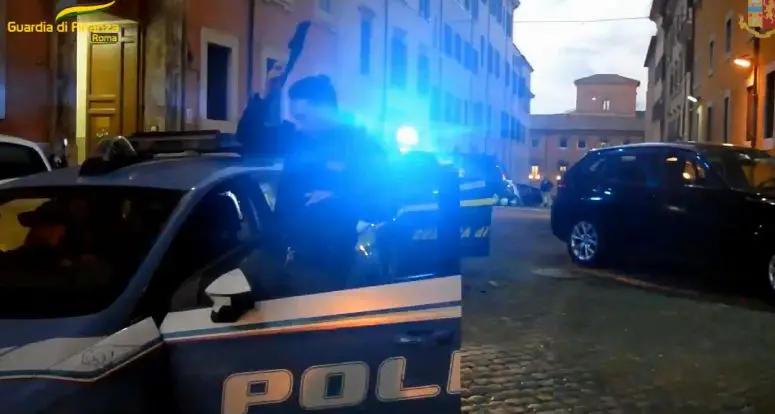 Arrestato latitante, tra i 100 più pericolosi: era la base per il narcotraffico a Roma
