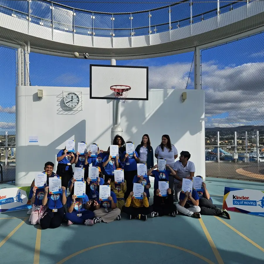 Emozioni in viaggio: i ragazzi in visita su Costa Toscana