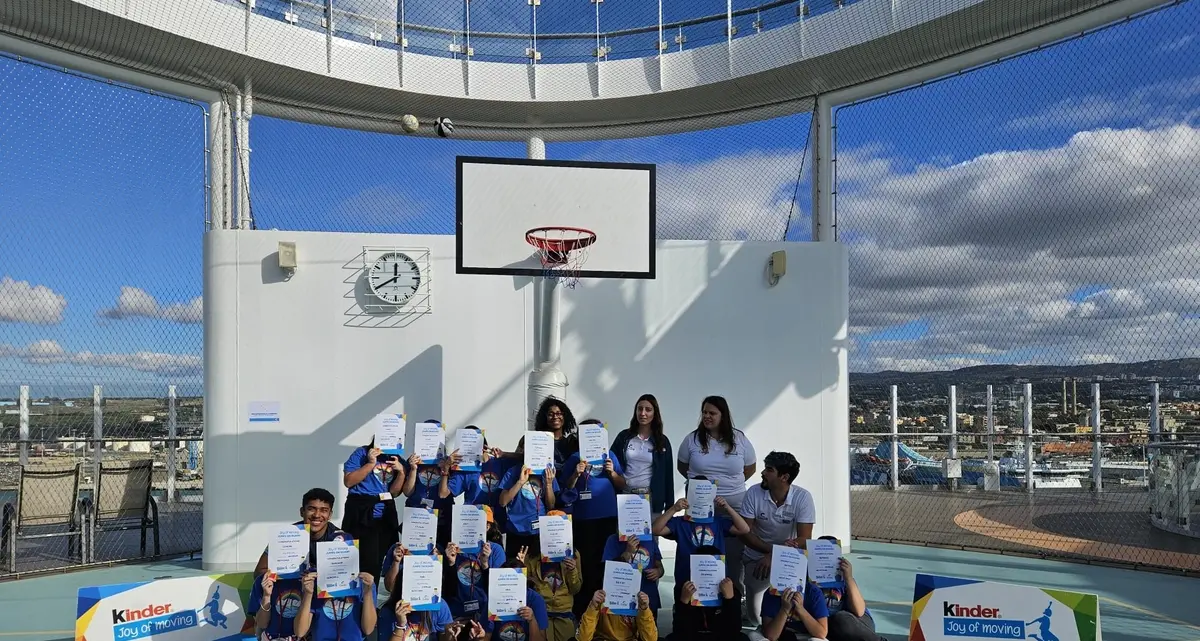 Emozioni in viaggio: i ragazzi in visita su Costa Toscana