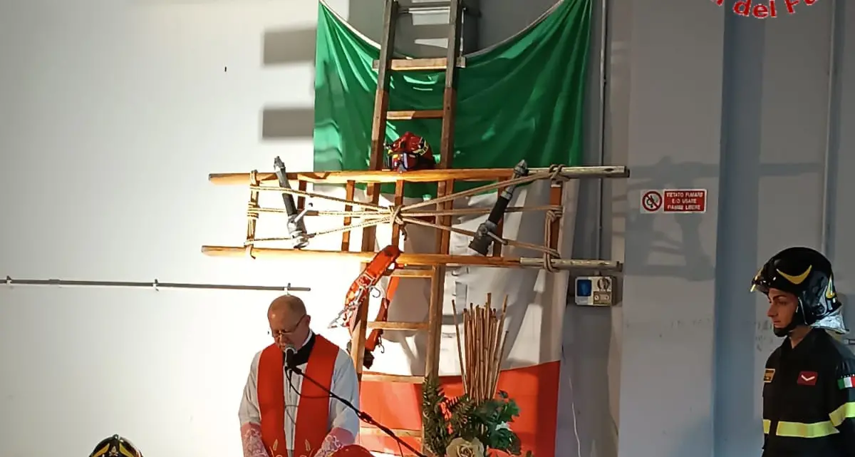 Caserma Bonifazi, una giornata di festa nel segno di Santa Barbara