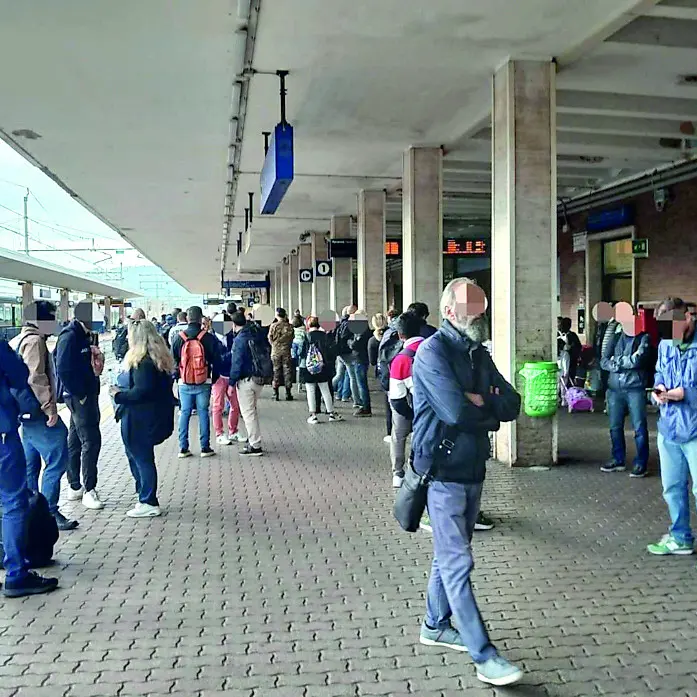 Più sicurezza ai ragazzi che viaggiano in treno, il Pd di Santa Marinella ringrazia il consiglio dei giovani