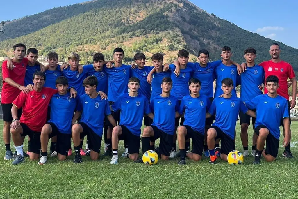 La formazione classe 2009 dell\\'Under 16 Elite del tecnico Fabrizio Boriello