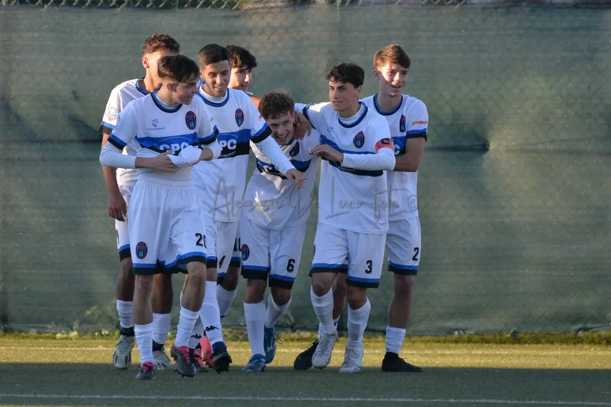 L\\'esultanza dei nerazzurri dell\\'Under 19 Elite (Foto Alessio De Luca)