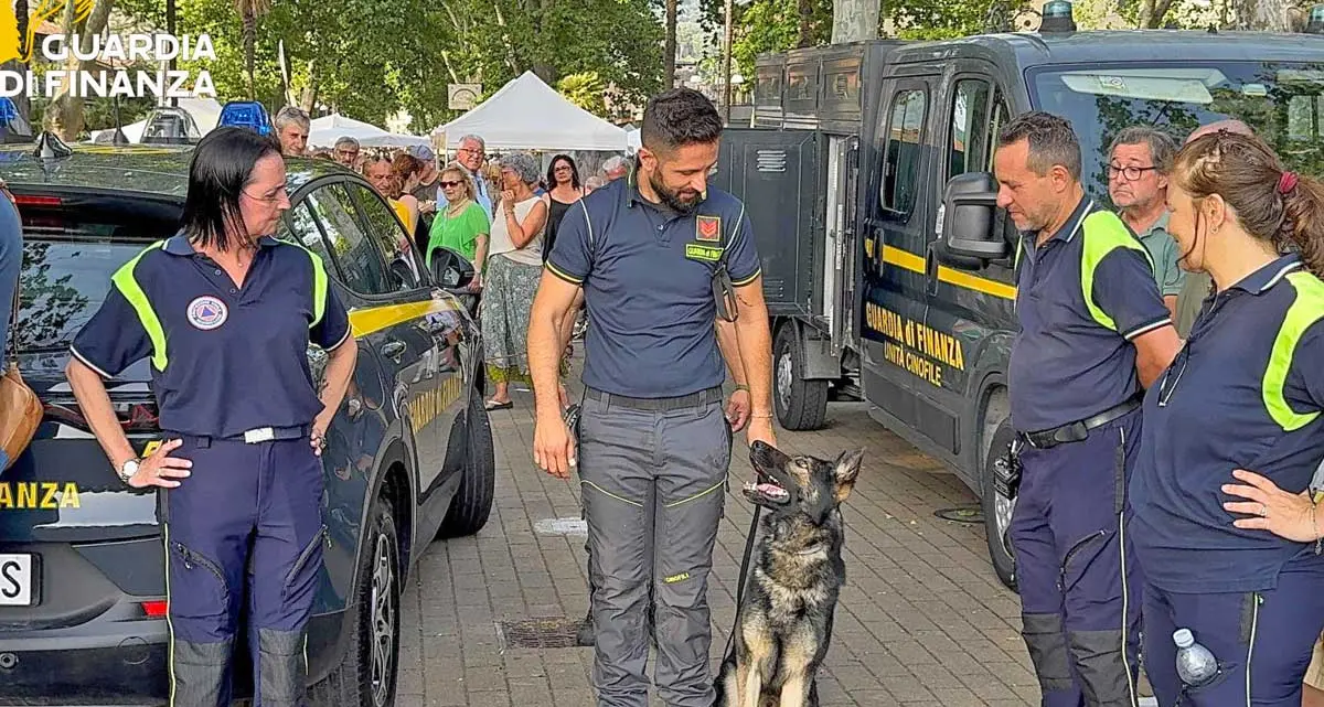 Festa delle ortensie, grande successo per i finanzieri