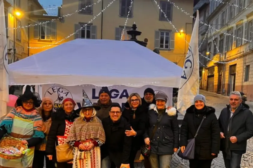 Viterbo: torna la Befana della Lega in piazza delle Erbe
