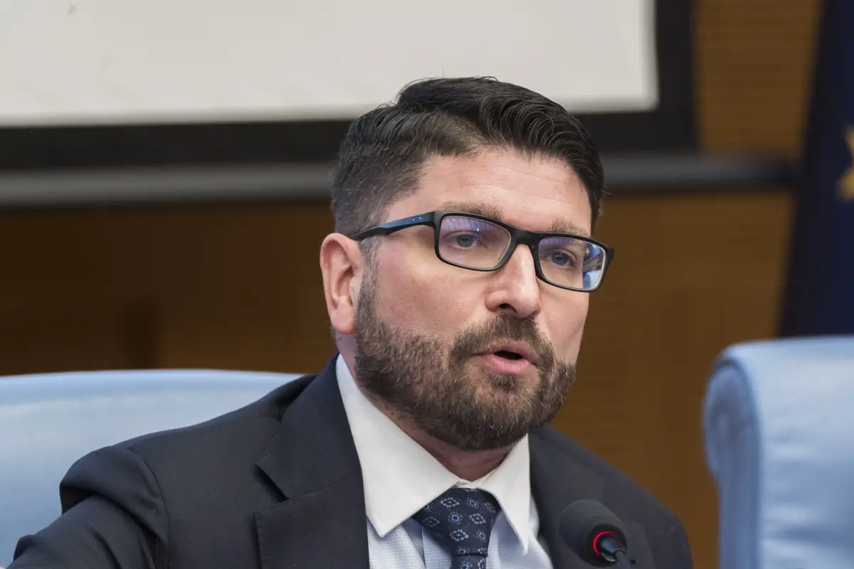 IMAGOECONOMICA , IMAGOECONOMICA